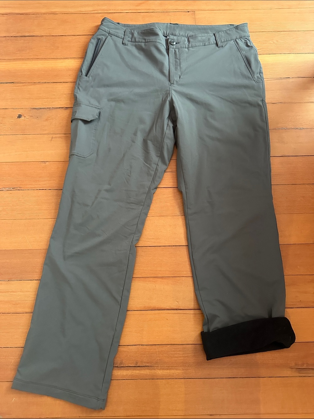 Eddie Bauer Women’s Fleece Lined Cargo Pants